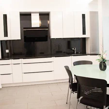 Guest Diamant Bed & Breakfast Biel